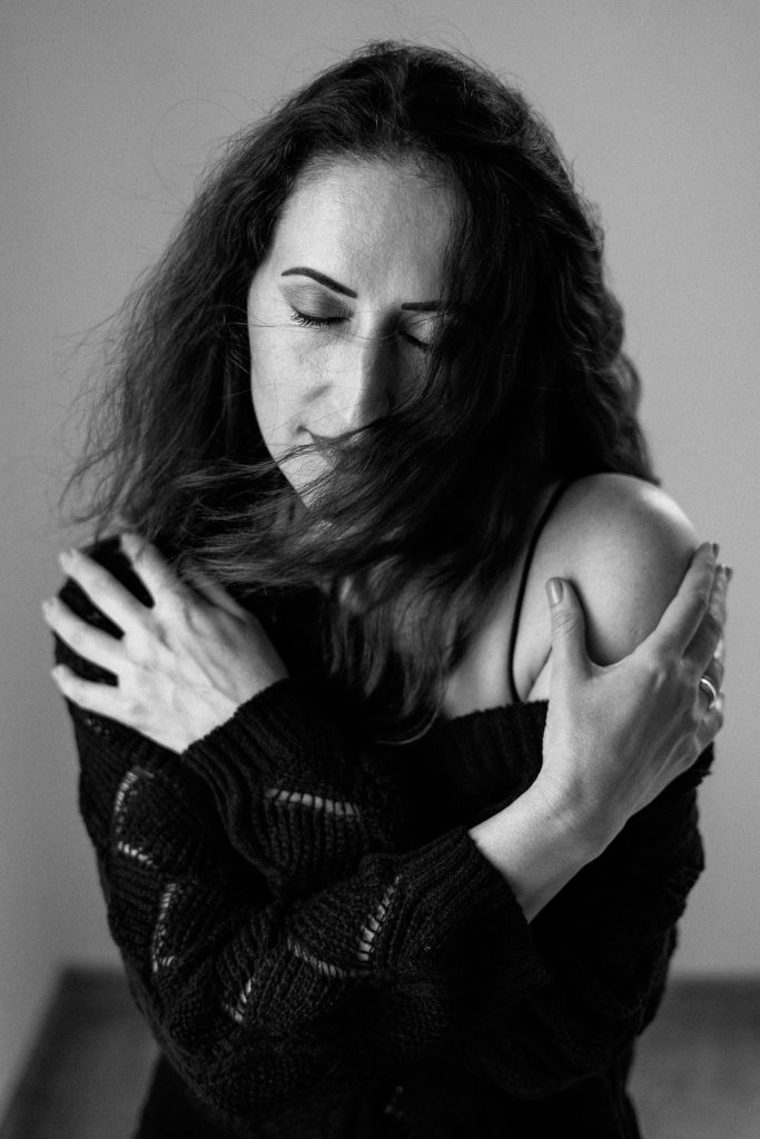 Natalie Heit Photography - Frauenportrait schwarz-weiß Regensburg