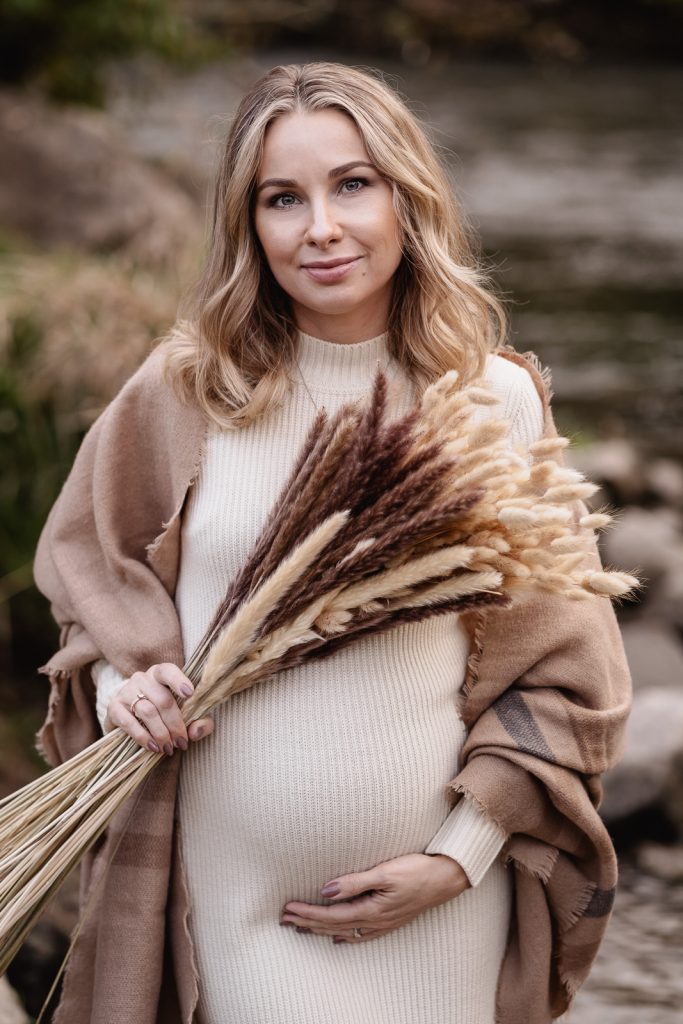 Natalie Heit Photography - Babybauchbild aus Schwangerschaftsshooting Regensburg