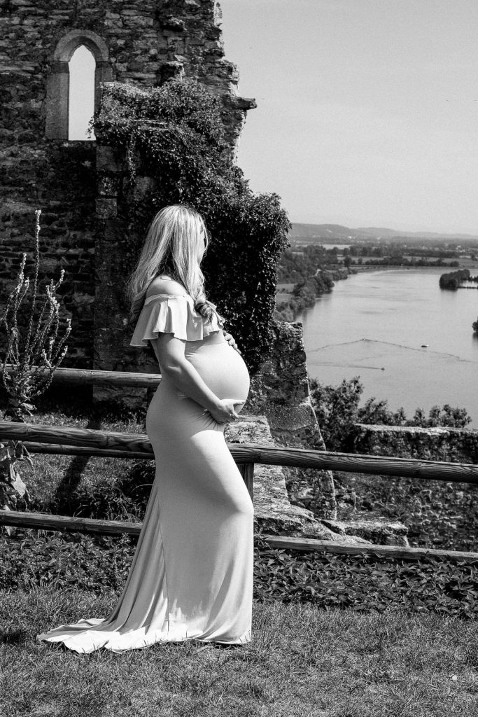 Natalie Heit Photography - Schwangerschaftsfoto aus Babybauchshooting Regensburg