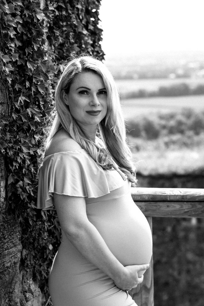 Natalie Heit Photography - Schwangerschaftsfoto aus Babybauchshooting Regensburg